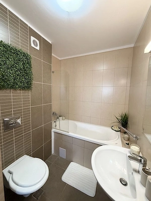 De vanzare apartament tip studio in bloc nou, Cartier Tractorul - imagine 6