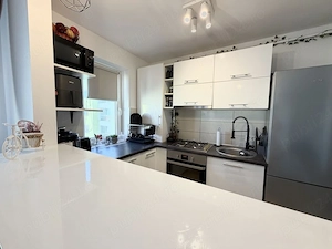 De vanzare apartament tip studio in bloc nou, Cartier Tractorul - imagine 4
