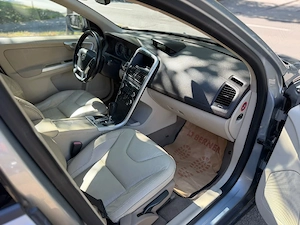 Volvo XC60 Diesel Motor 2000 - imagine 6