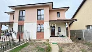 COMISION 0 | Duplex in Utvin | 4 camere | Toate utilitatile | Asfalt | 111 mp |