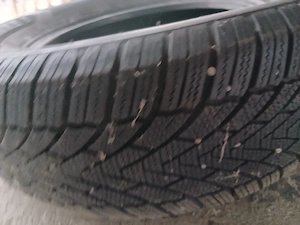 Anvelope iarna dacia duster 2026 215/65R16 - imagine 2