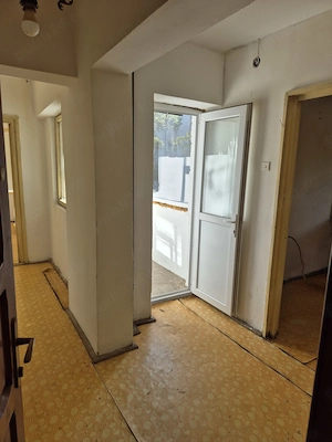 Vând  apartament 2 camere decomandate,61 m2,Nicolina 1,Iași, spațios, 2 balcoane închise, et 2 din 4