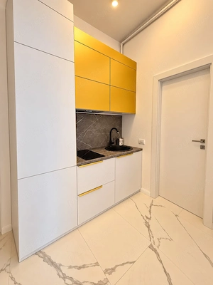 Inchiriere - Apartamente cu vedere laterala la mare  - imagine 8