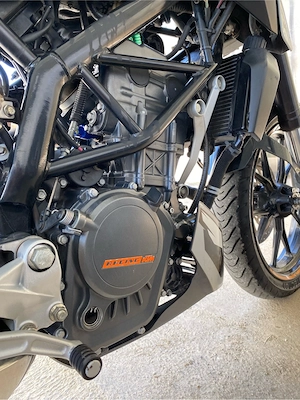  Motocicleta Ktm Duke 200 2010 - imagine 3