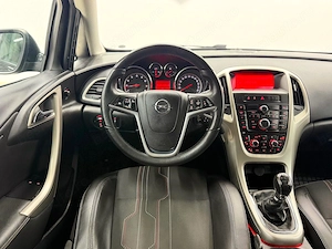 Opel Astra 1.4 Turbo - imagine 11