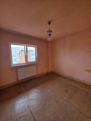 Apartament 3 camere - imagine 8