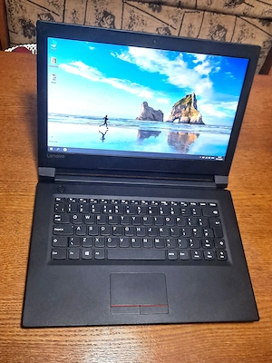 Vand laptop Lenovo V110--Intel Celeron N3350--4GB RAM--500GB HDD--Baterie 3 ore