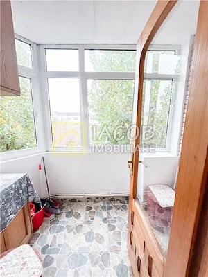 Apartament 2 camere decomandat de inchiriat, Zona Mioritei, Bacau - imagine 12