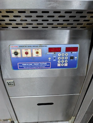 Friteuza Broaster 1800 Electrica 380 Preț 5000 euro