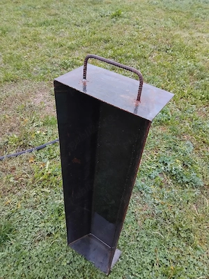 vind trocuri porci 300 buc