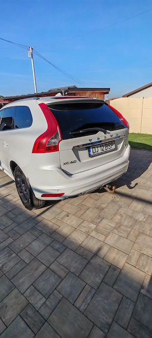 Volvo XC60 - imagine 7