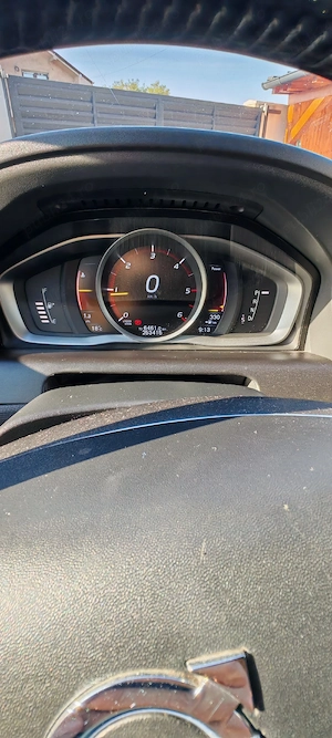 Volvo XC60 - imagine 9