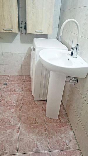 Brancoveanu - apartamant cu doua camere la casa, incalzire cu centrala pe gaz - imagine 4