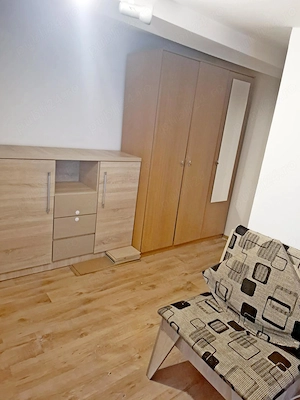 Brancoveanu - apartamant cu doua camere la casa, incalzire cu centrala pe gaz - imagine 2