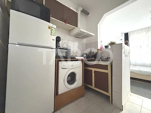 Garsoniera de vanzare etaj intermediar in bloc izolat zona Manastur - imagine 3