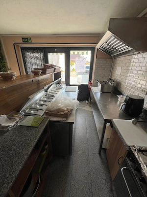 Închiriez Spațiu Fast-Food utilat complet, Oradea