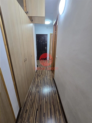 Apartament Spatios De Vanzare In Tomis 3 – 68 mp, Centrala Proprie Si Potential Pentru Un Nou Incepu - imagine 12
