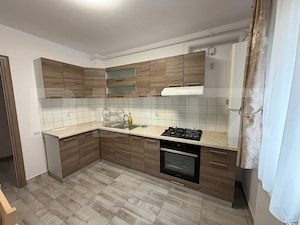 Aparatment decomandat, mobilat si utilat, parcare, zona Florilor - imagine 4