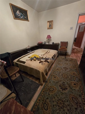 Bracoveanu-Zona Izvoare,apartament 3 camere, boxa - imagine 8