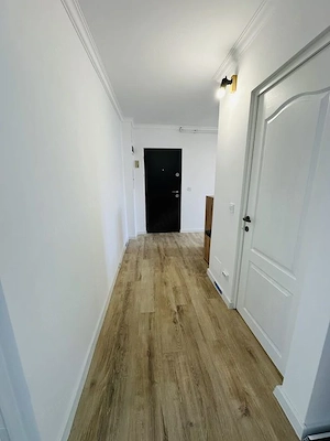Apartament 2 camere Grivitei cu parcare si beci - imagine 4