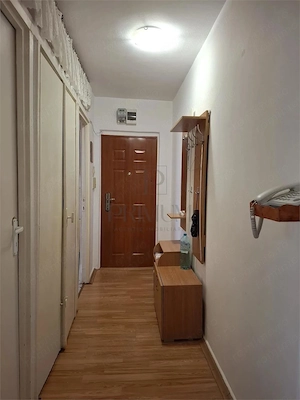 IOSEFIN - 1 CAMERA - 33 MP UTILI + BALCON - ETAJ 4 4 - DECOMANDAT - MOBILAT SI UTILAT - IDEAL INVEST - imagine 2