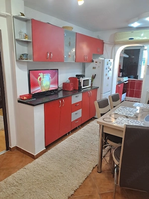 Închiriez apartament  - imagine 4