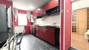 Apartament 3 camere in Deva, zona ultracentrala - imagine 2