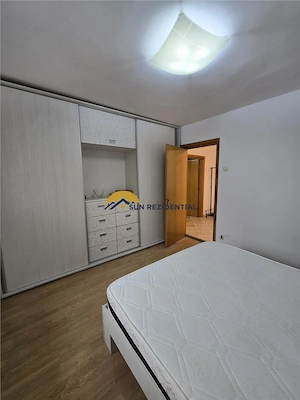 Calea 13 Septembrie-Hotel Marriott,apartament 4 camere,centrala termica - imagine 17