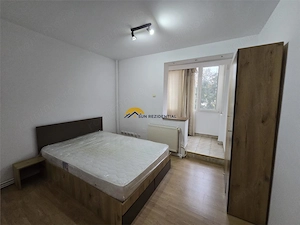 Calea 13 Septembrie-Hotel Marriott,apartament 4 camere,centrala termica - imagine 7