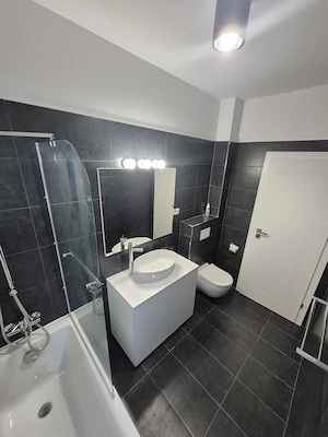 2 Cam-Nou-Giroc-7 Min de Spital Judetean-Mobilat-50MP-Balcon-1 loc Parcare-112.000 Euro ! Negociabil - imagine 11