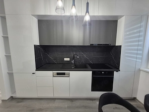 2 Cam-Nou-Giroc-7 Min de Spital Judetean-Mobilat-50MP-Balcon-1 loc Parcare-112.000 Euro ! Negociabil - imagine 5
