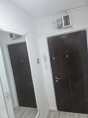 Închiriez apartament cu 2 camere decomandate in Drumul Taberei  - imagine 2