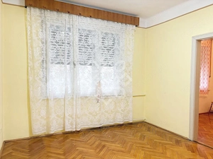 Apartament central de vanzare, 86 mp utili + garaj, George Enescu - imagine 9