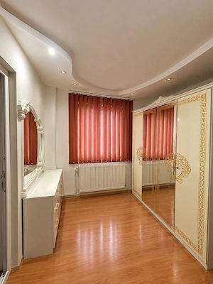 Apartament doua camere strada Banat - imagine 2
