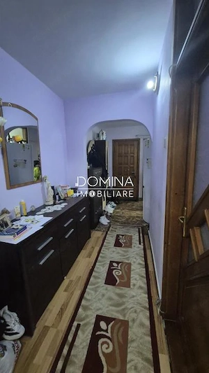 Vânzare apartament 3 camere, strada Nicolae Grigorescu - zona Debarcader - imagine 4