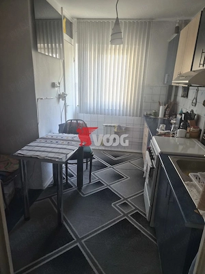 Apartament trei camere-Zona Soarelui -etaj 2 - imagine 3