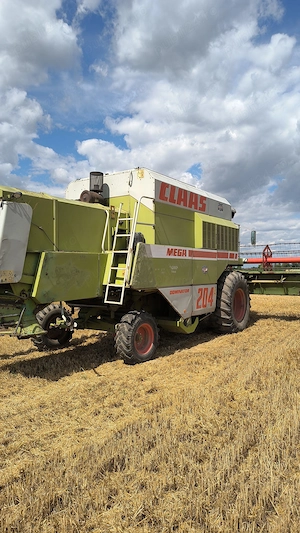 Claas mega 204 masa grâu 5 metri  - imagine 2