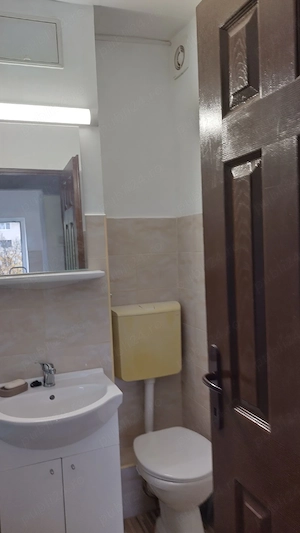 Garsoniera decomandată în Simeria, zona centrală  - imagine 6