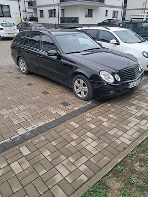 Mercedes 211 kompresor - imagine 2