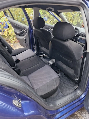 Vând Seat Leon 1.6 benzină, 2  km - imagine 8