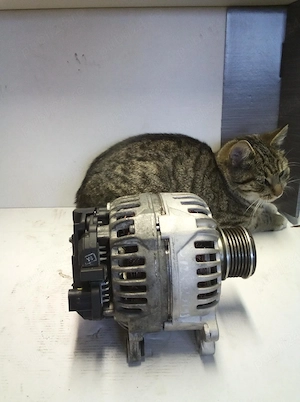 Alternator Audi, Renault,Seat, Skoda,VW 0124525093