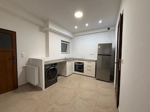 Ofer spre inchiriere apartament de 3 camere Universitate-Piata Rosetii - imagine 5