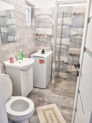 Apartament 2 cam.Central Muzeu Renovat prima Chirie  - imagine 2