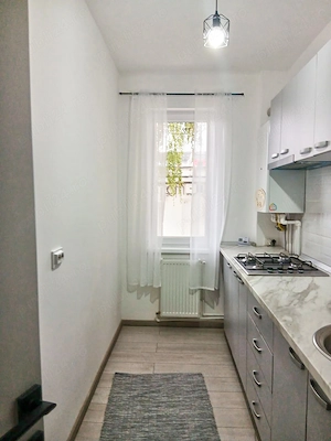Apartament 2 cam.Central Muzeu Renovat prima Chirie  - imagine 9