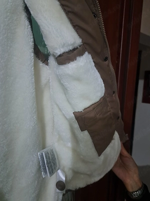 vesta de sezon impecabila marime M