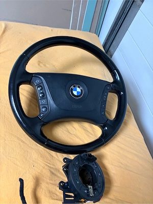 Volan BMW e39 mahon negru