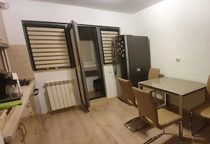  zona buna in BOTOSANi dau in chirie apartament cu 2 camere - imagine 7