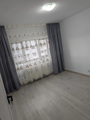 Pers fizica ap 3 cam decomandat et intermediar 73 mp - imagine 2