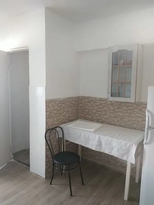 inchiriez apartament 2 camere decomandat,Suceava,zona Curcubeu - imagine 3
