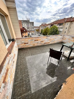 Proprietar - Apartament 3 camere 103 mp, pe doua niveluri, bloc vila, terasa 15mp, garaj 15 mp - imagine 7